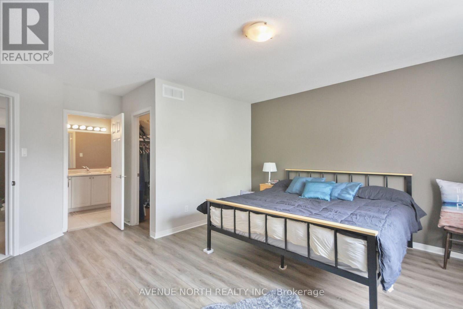57 Macassa Circle, Ottawa, Ontario  K2T 1J8 - Photo 31 - X12338327