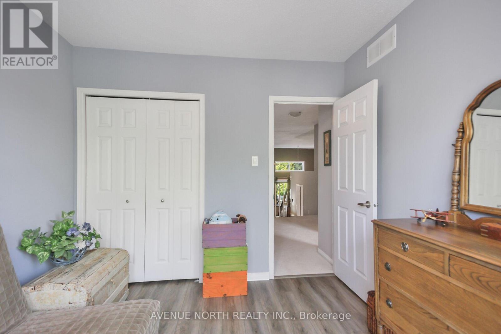 57 Macassa Circle, Ottawa, Ontario  K2T 1J8 - Photo 35 - X12338327