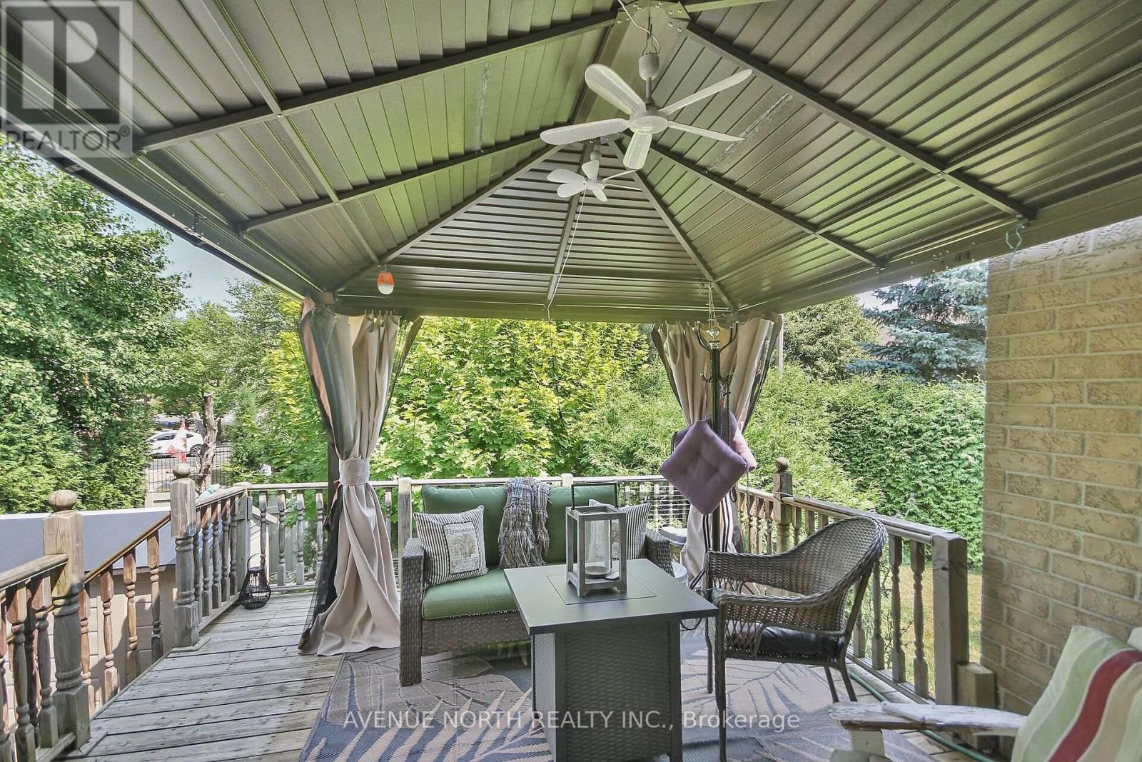 57 Macassa Circle, Ottawa, Ontario  K2T 1J8 - Photo 43 - X12338327