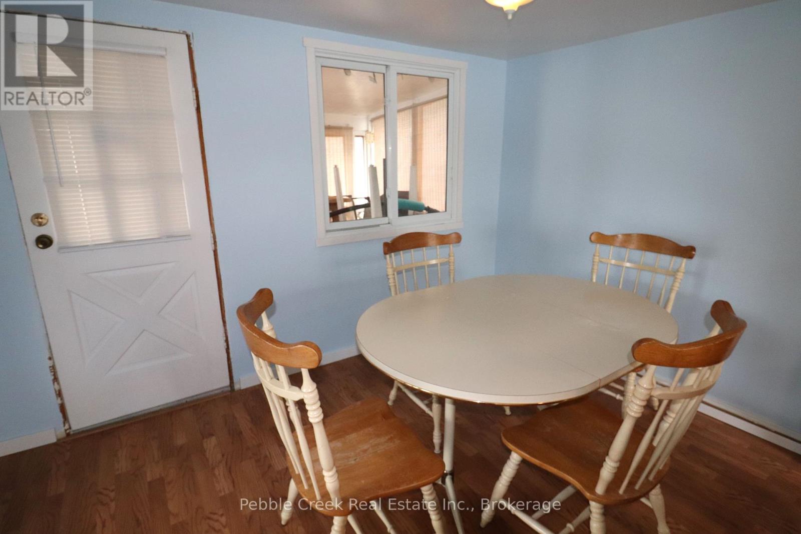 6 Turnbull's Grove Road S, Bluewater, Ontario  N0M 1N0 - Photo 14 - X12148878
