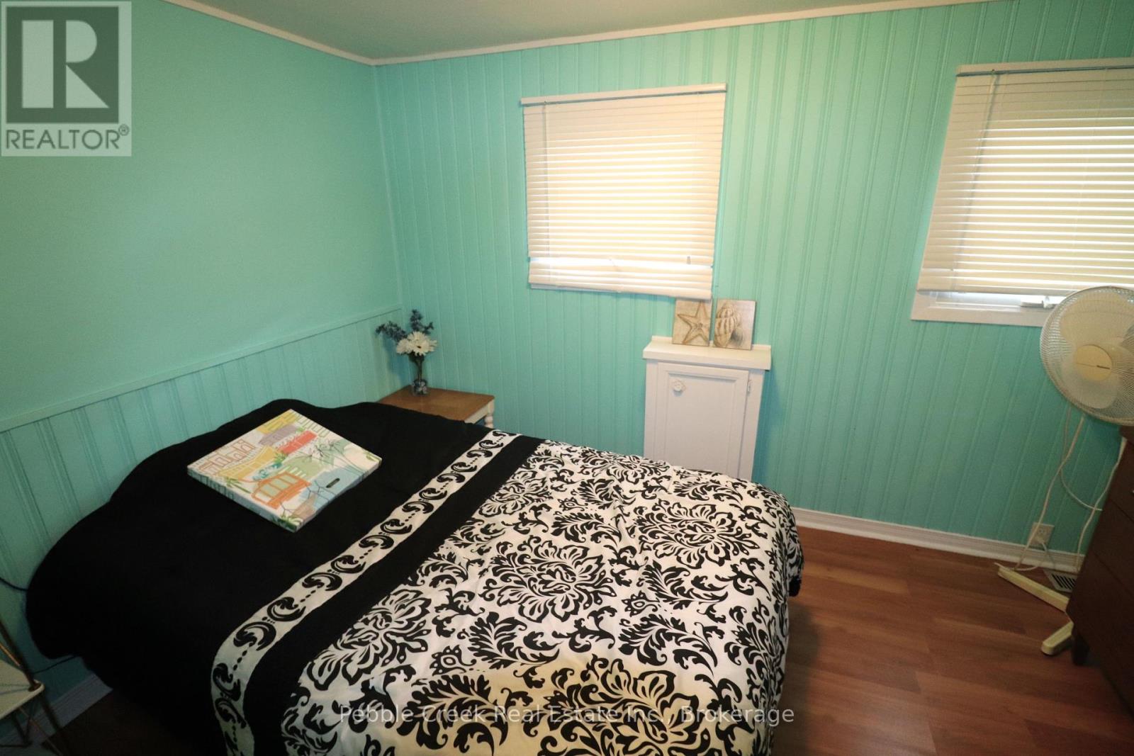 6 Turnbull's Grove Road S, Bluewater, Ontario  N0M 1N0 - Photo 16 - X12148878