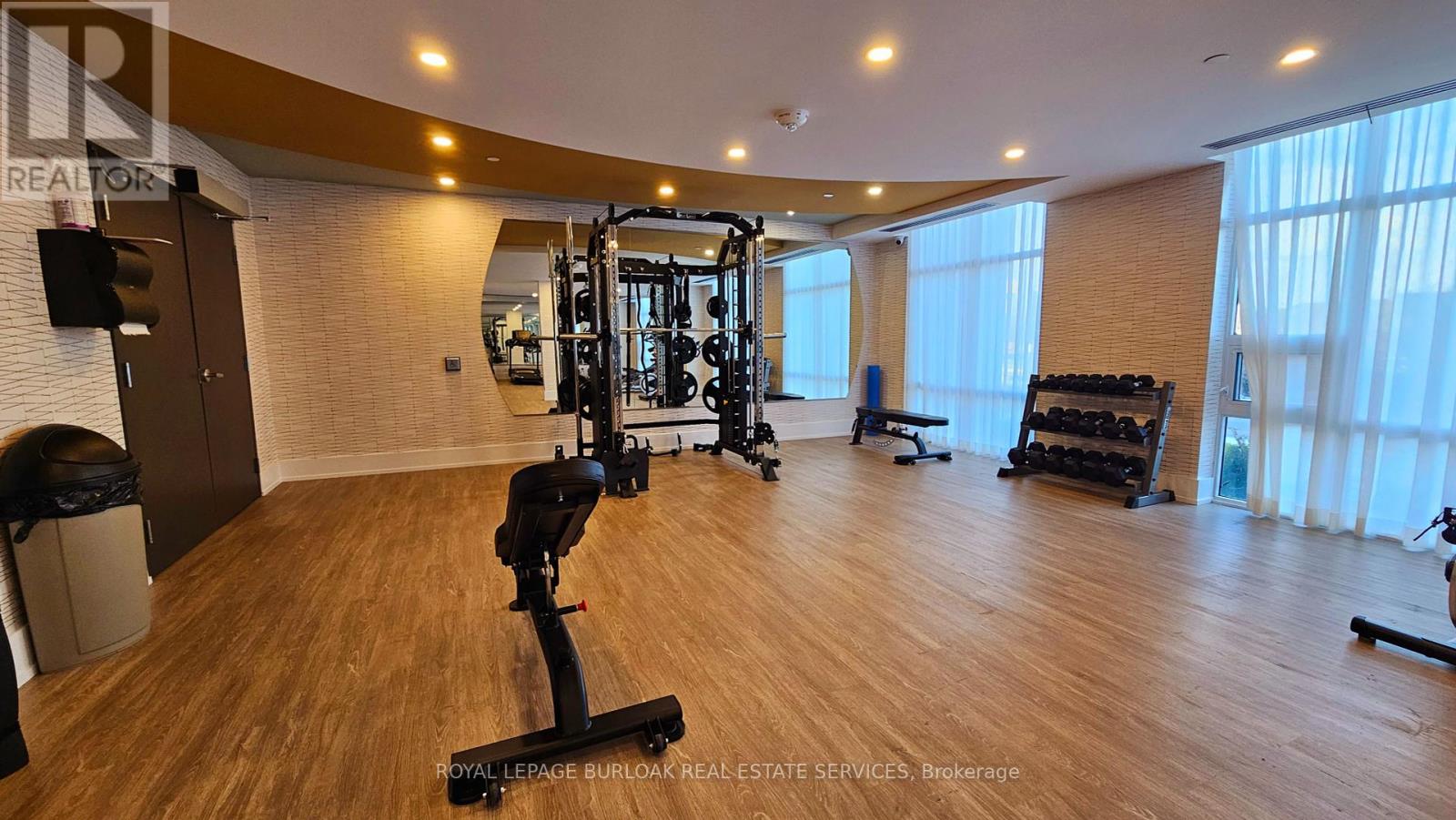 322 - 470 Dundas Street, Hamilton, Ontario  L8B 2A6 - Photo 32 - X12338318