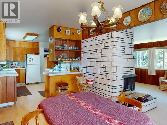 7151 Boswell Street, Powell River, British Columbia  V8A 1Y4 - Photo 3 - 19261