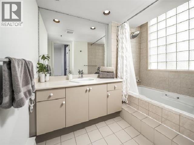 1 551 Austin Avenue, Coquitlam, British Columbia  V3K 6R7 - Photo 11 - R3035655