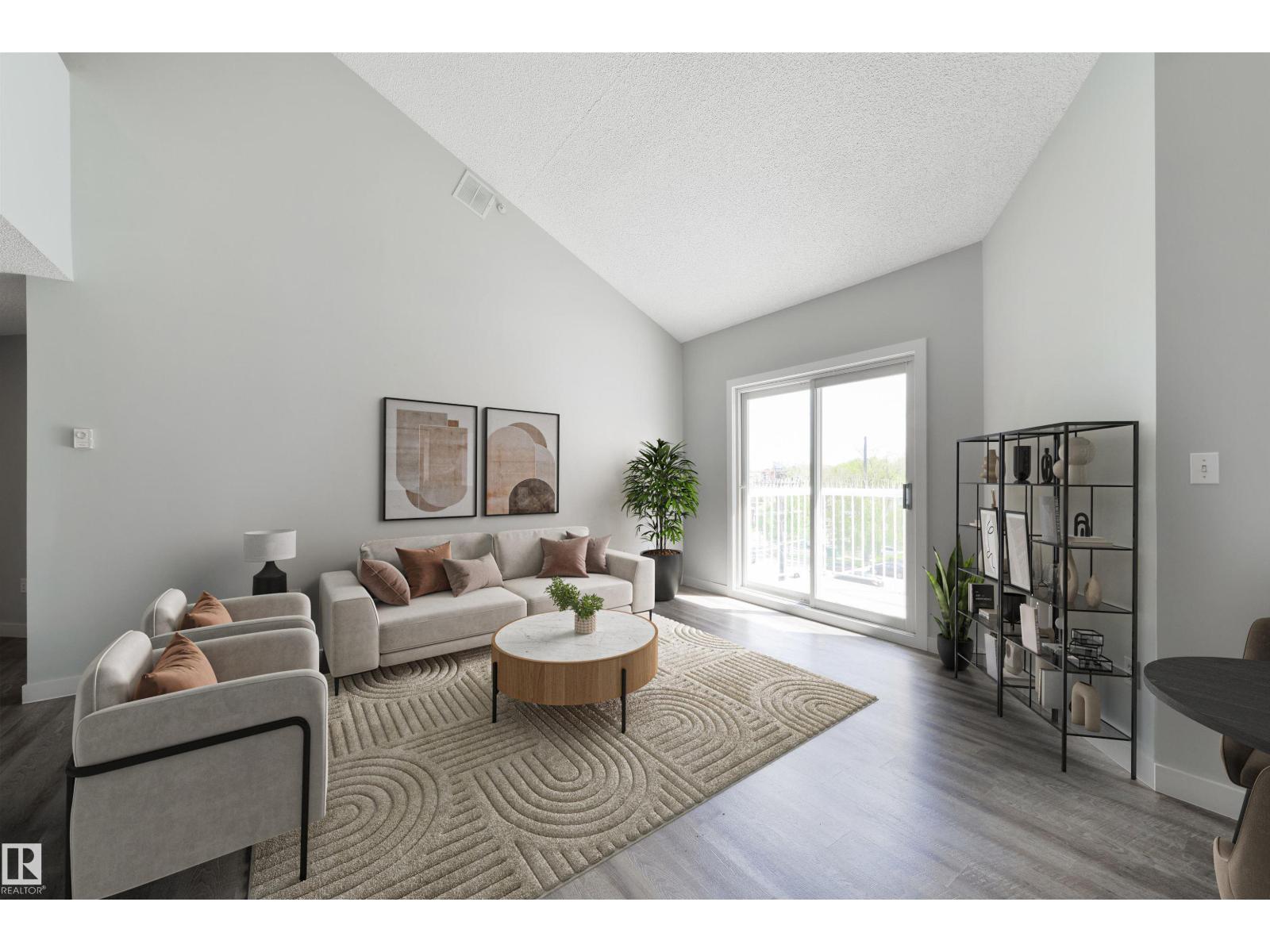 #409 10153 117 ST NW, Edmonton, Alberta
