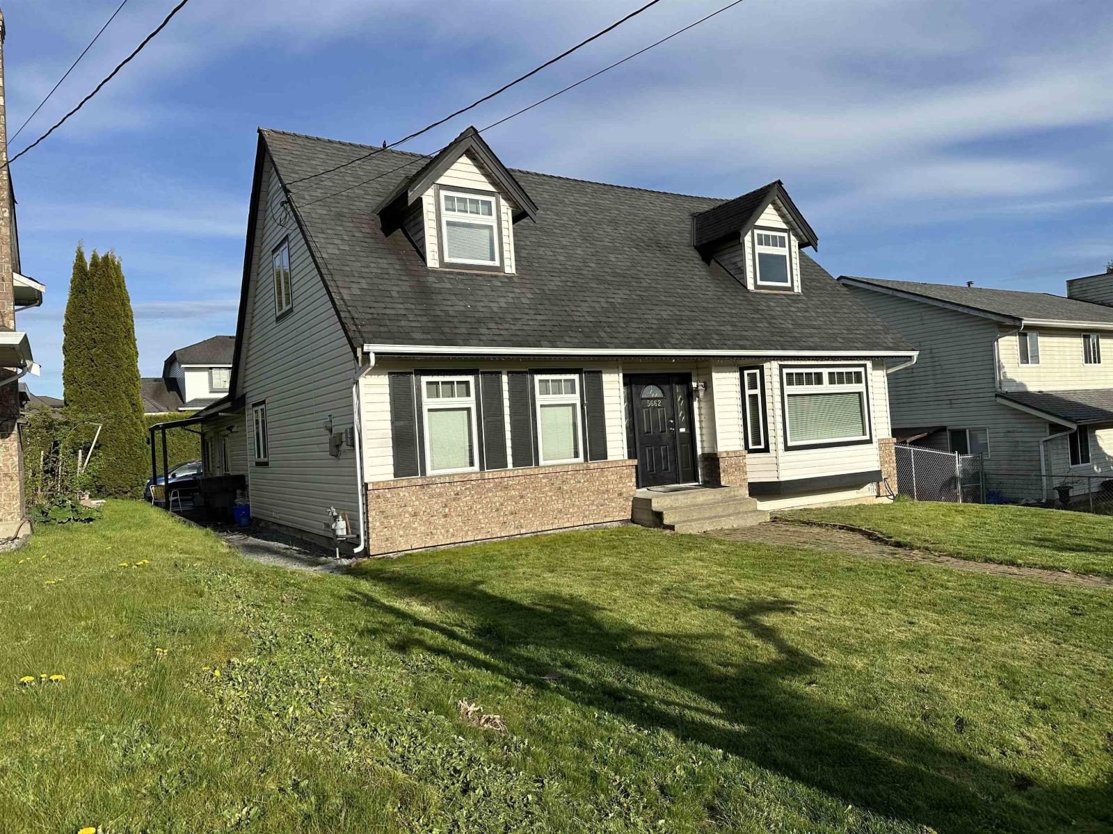 Property at 5662 184 STREET image 2