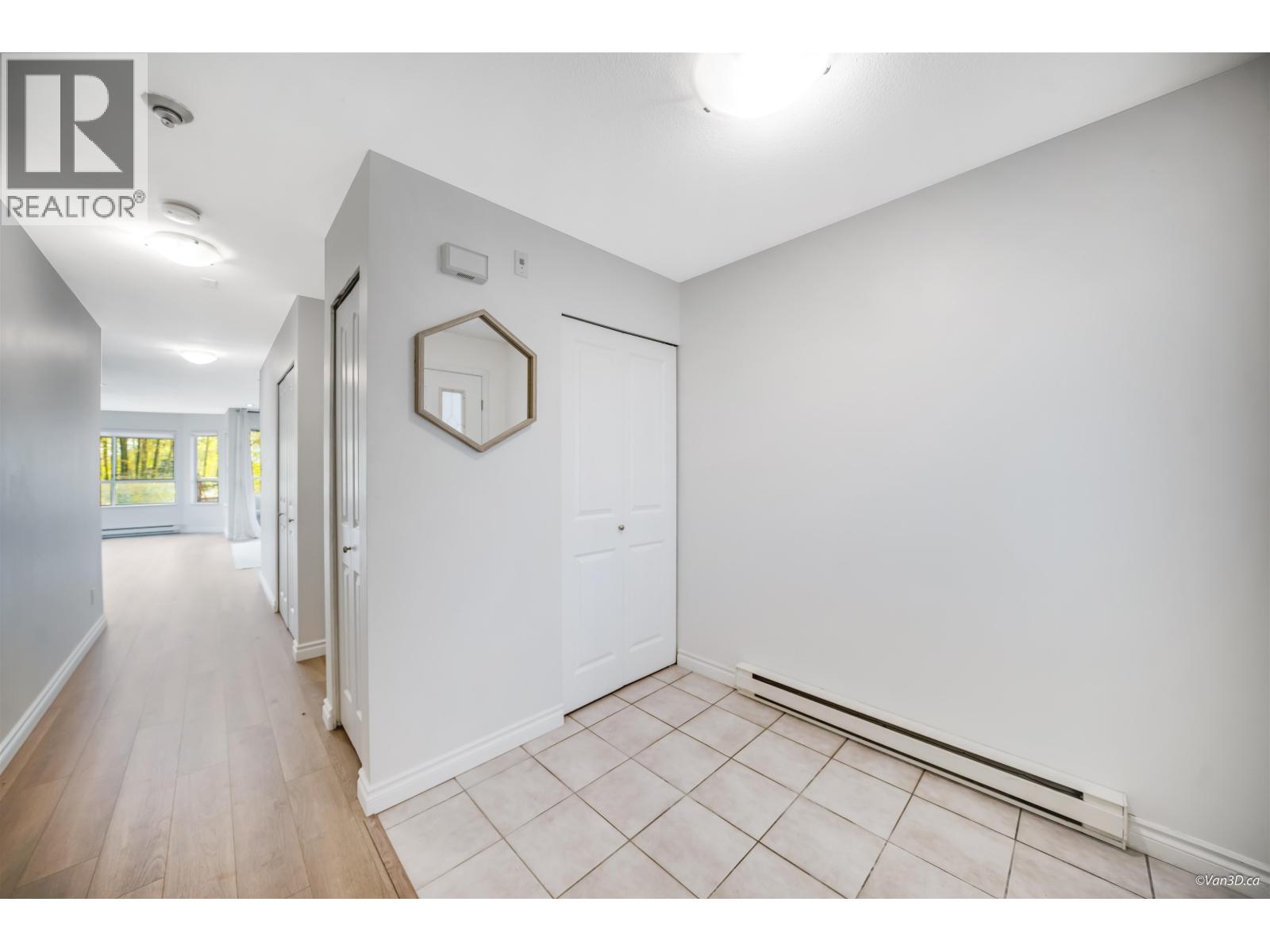 301 525 Austin Avenue, Coquitlam, British Columbia  V3K 3M6 - Photo 23 - R3035627