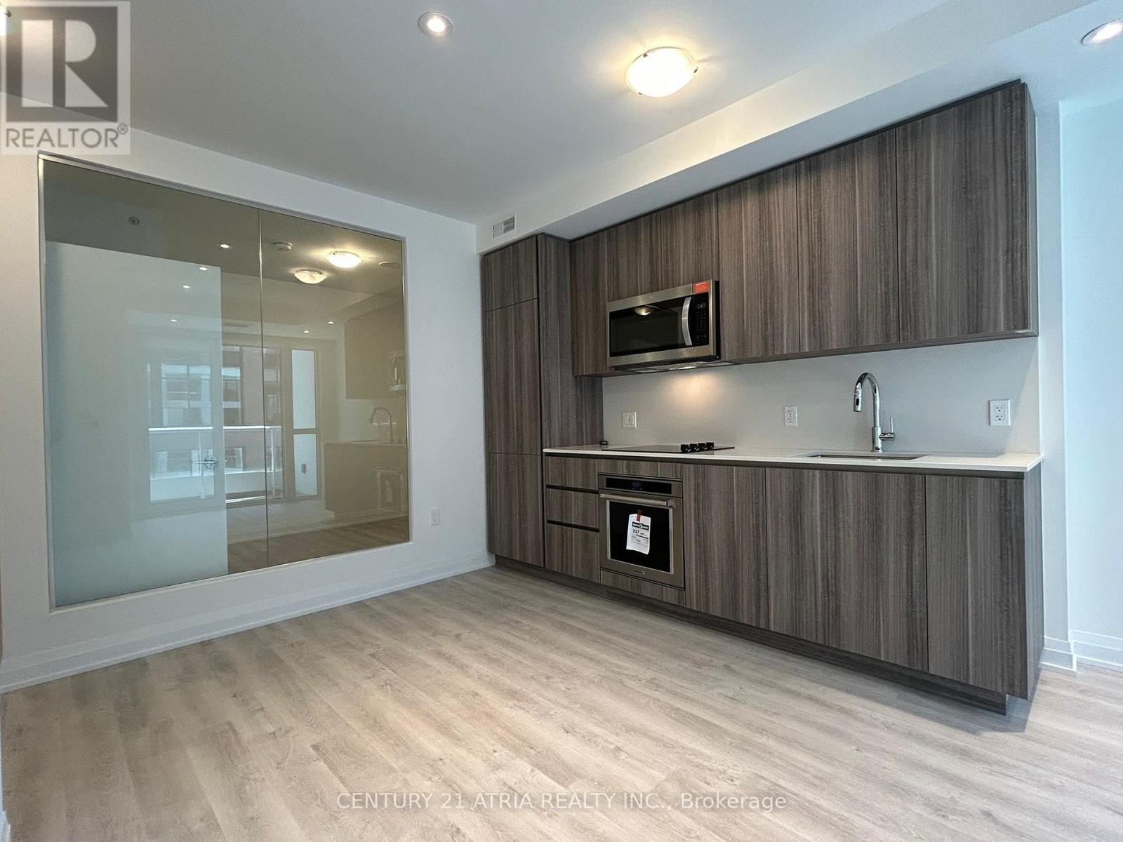 724 - 15 Richardson Street, Toronto, Ontario  M5A 0Y5 - Photo 5 - C12337245
