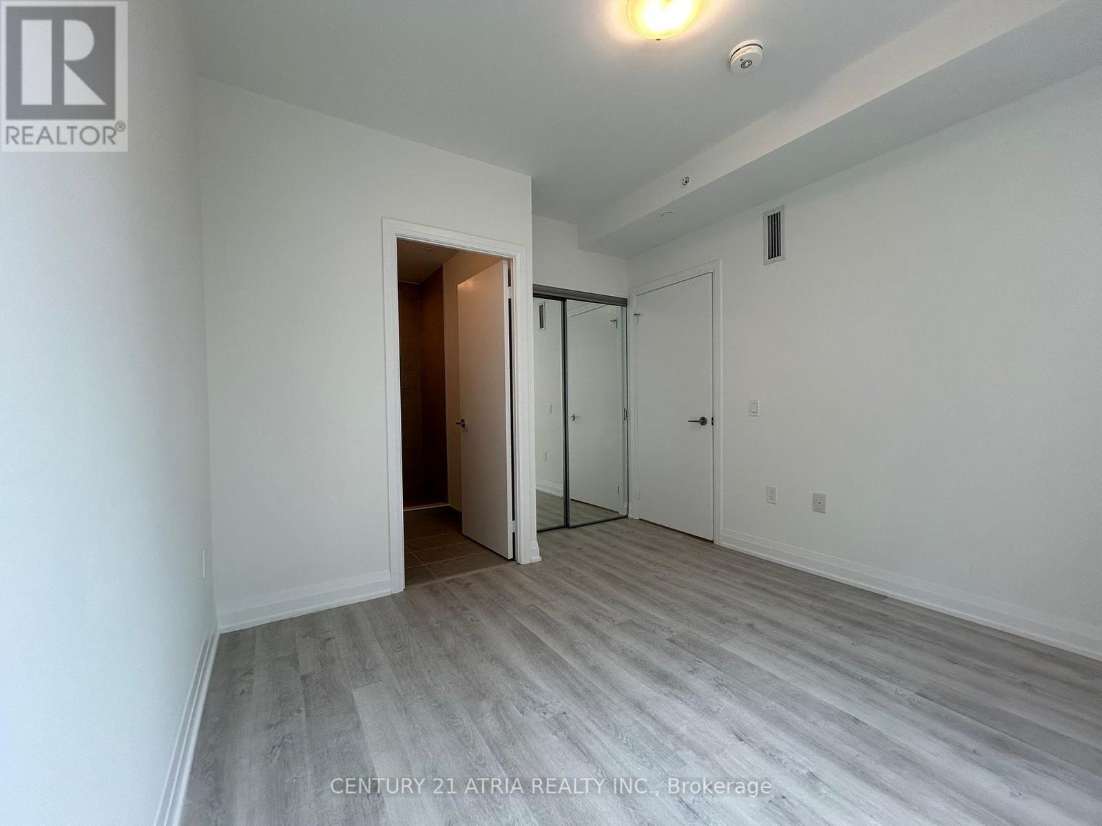 724 - 15 Richardson Street, Toronto, Ontario  M5A 0Y5 - Photo 8 - C12337245