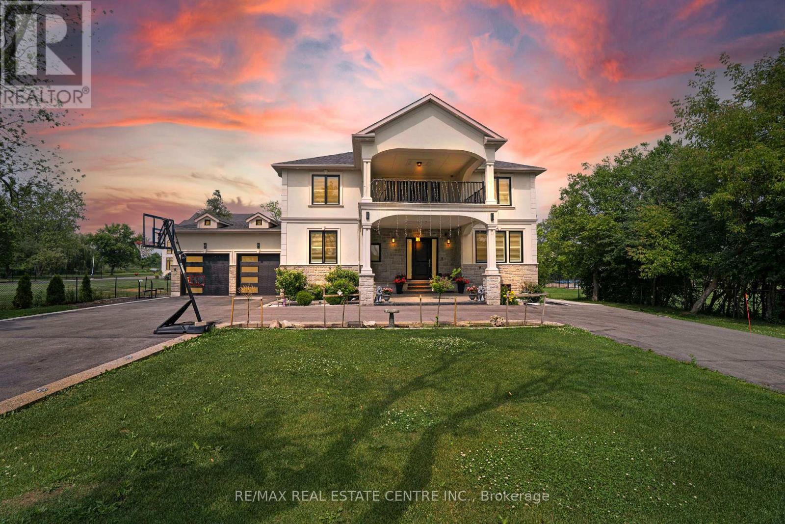 9051 8TH LINE, Halton Hills, Ontario