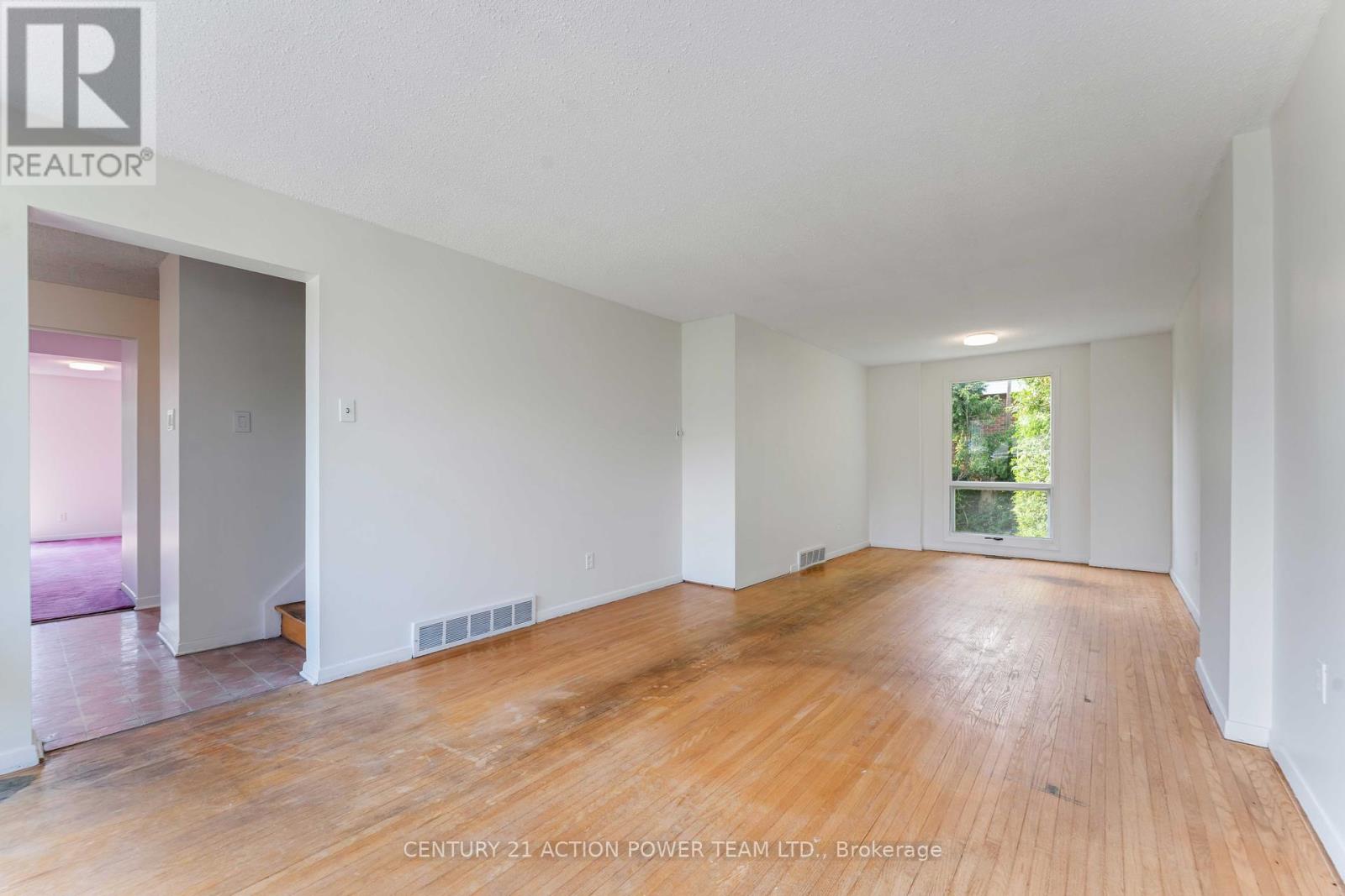 Property at 63 CHESTERTON DRIVE image 5
