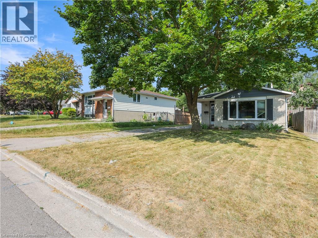 Property at 169 PINEDALE Drive image 1