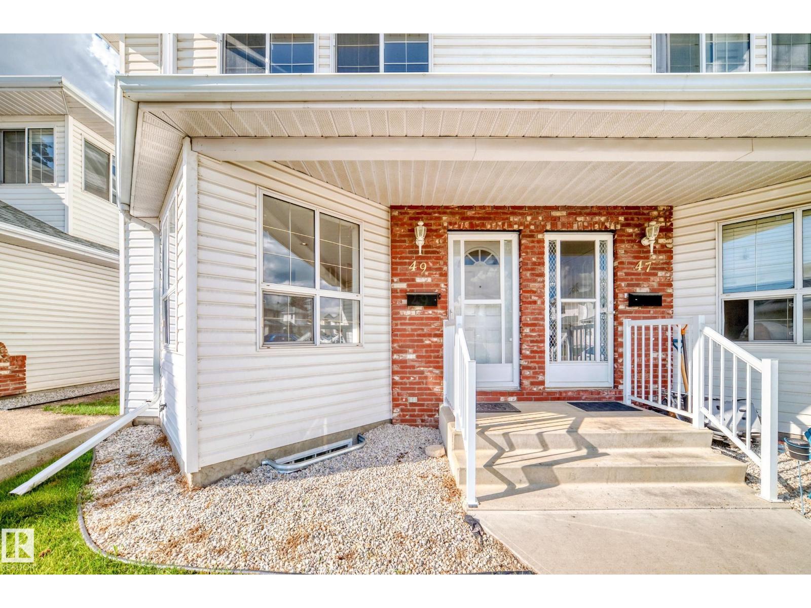 #49 1033 Youville Dr W Nw, Edmonton, Alberta  T6L 6V9 - Photo 3 - E4452462