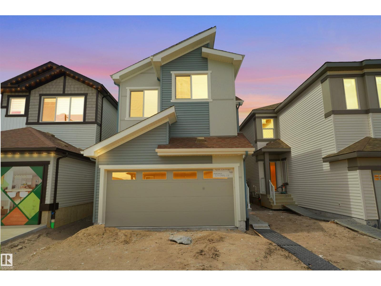 4208 208 St Nw, Edmonton, Alberta  T6M 3E4 - Photo 2 - E4452463
