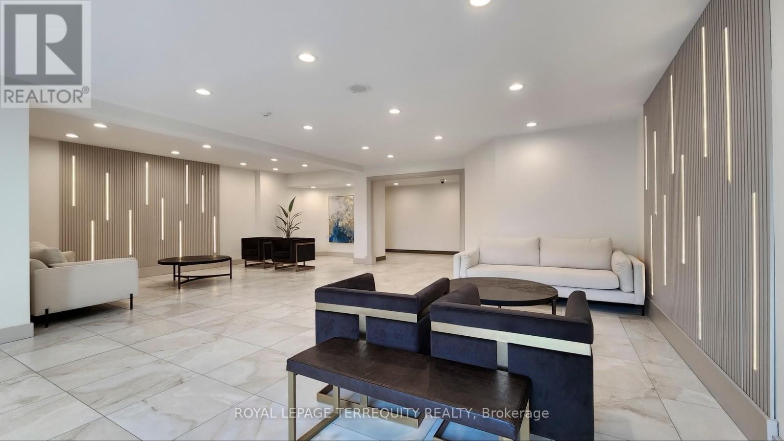 917 - 32 Clarissa Drive, Richmond Hill, Ontario  L4C 9R7 - Photo 36 - N12337199