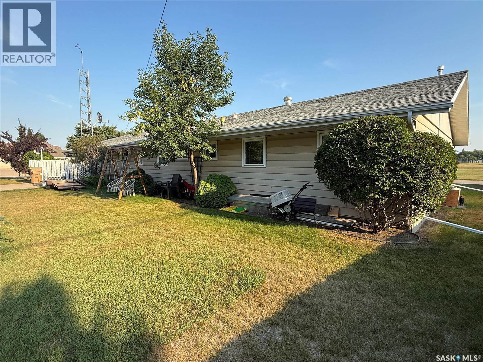 701 Adamson Crescent, Shellbrook, Saskatchewan  S0J 2E0 - Photo 15 - SK015342