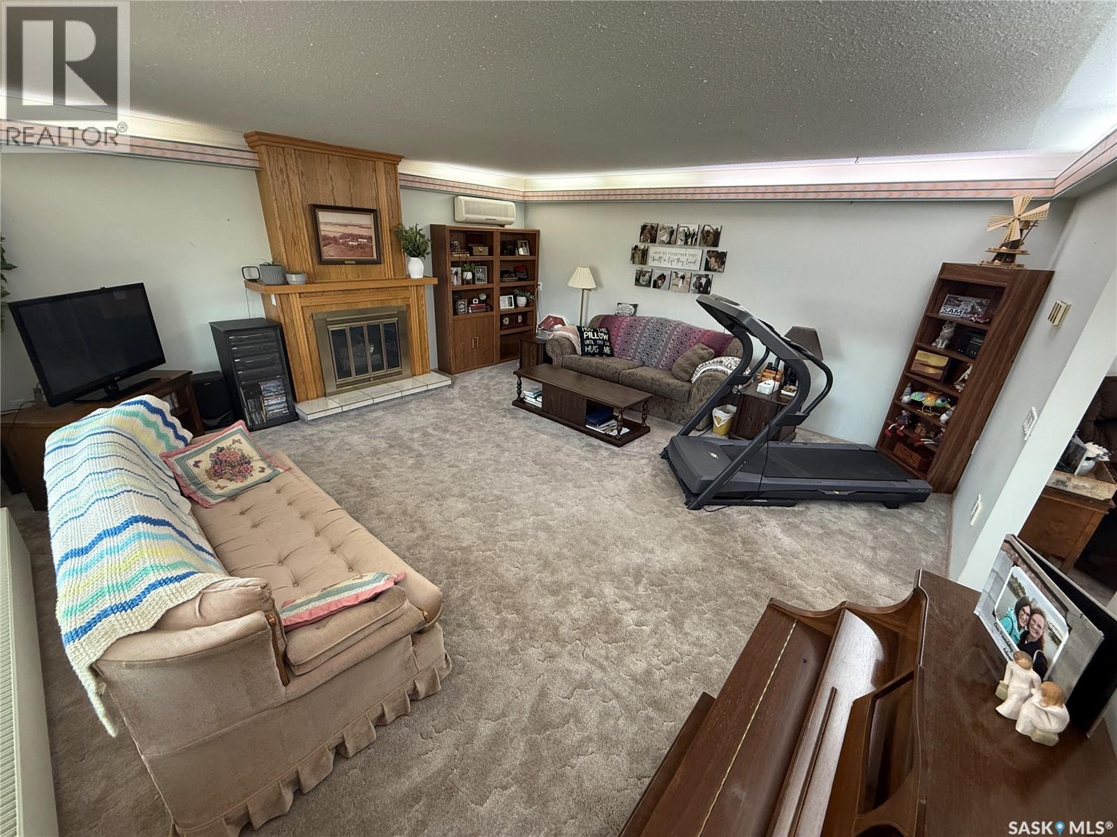 701 Adamson Crescent, Shellbrook, Saskatchewan  S0J 2E0 - Photo 9 - SK015342