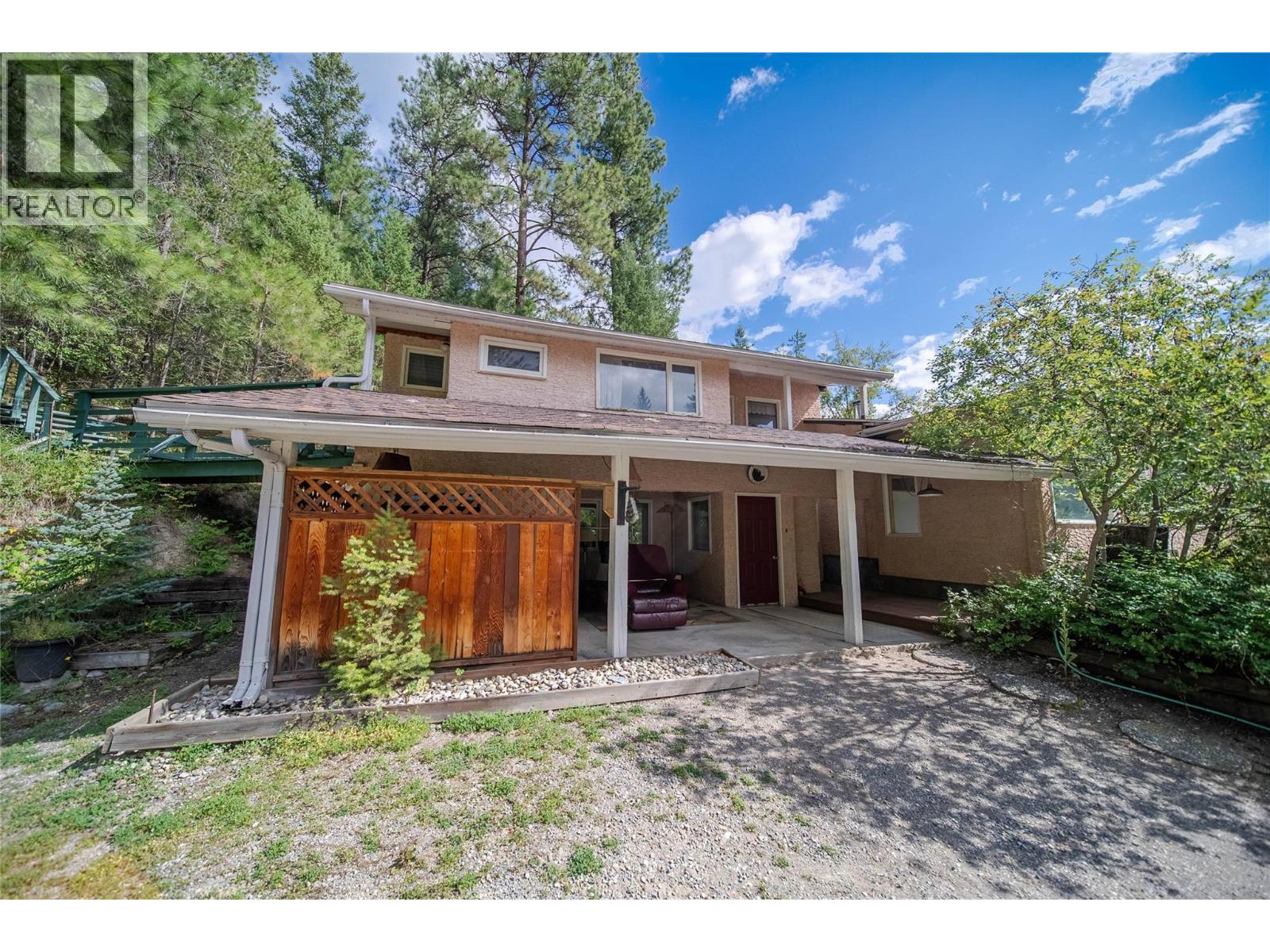 7825 Jaffray Baynes Lake Road Road, Jaffray, British Columbia  V0B 1T4 - Photo 1 - 10359085