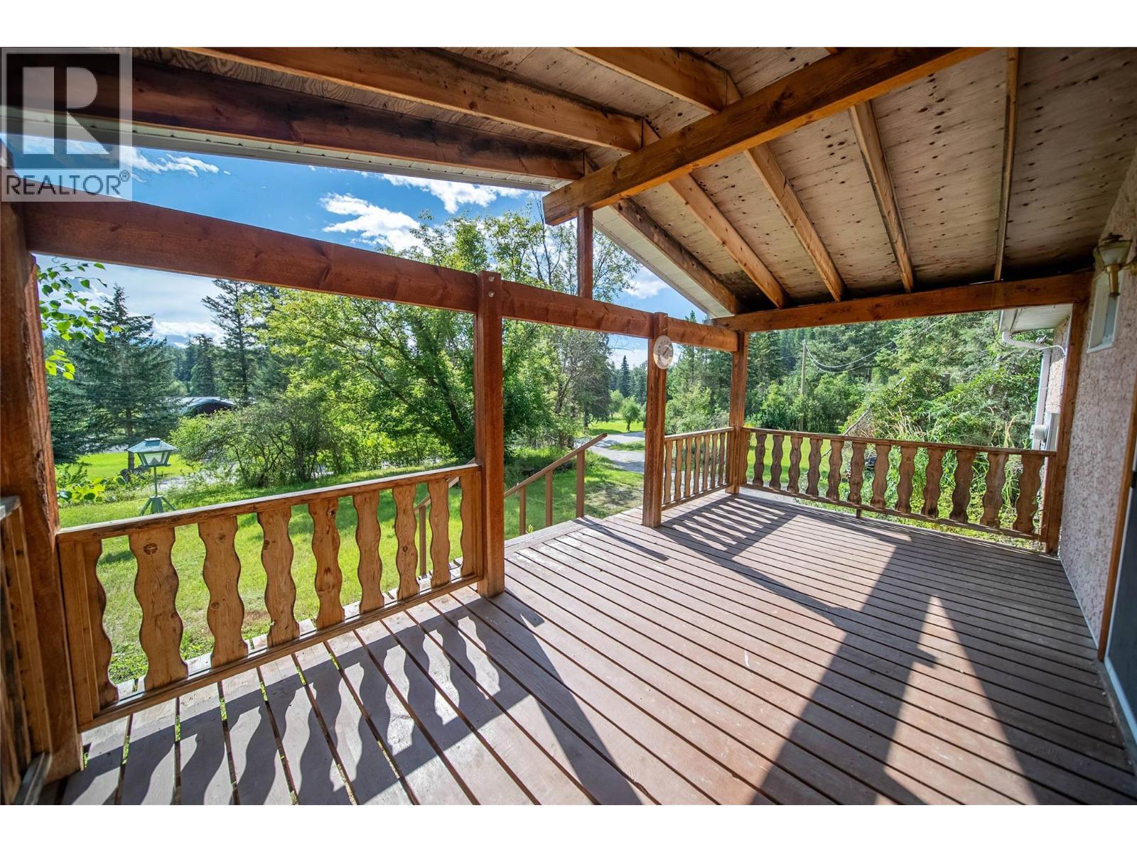 7825 Jaffray Baynes Lake Road Road, Jaffray, British Columbia  V0B 1T4 - Photo 3 - 10359085