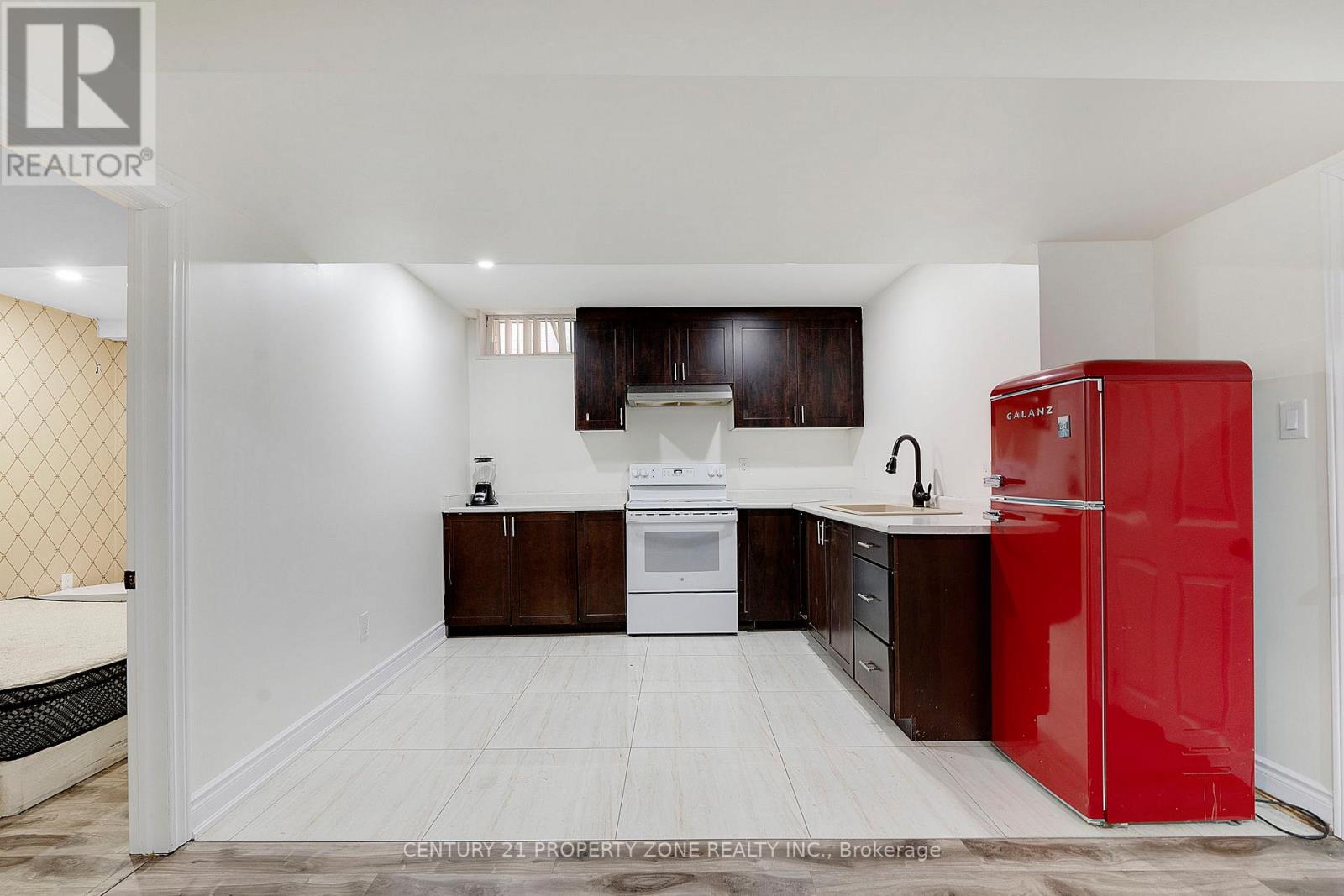 Basement - 56 Gentle Fox Drive, Caledon, Ontario  L7C 3S6 - Photo 7 - W12338376