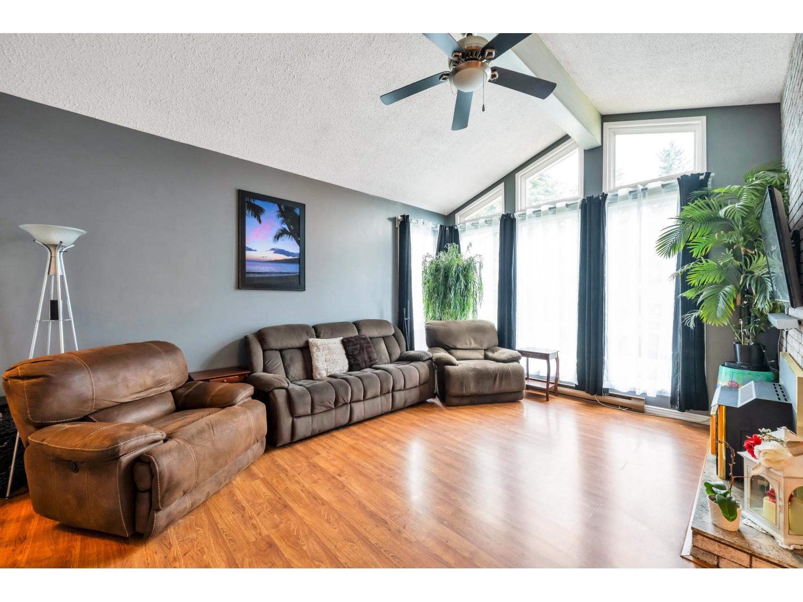 31544 Sunnyside Crescent, Abbotsford, British Columbia  V2T 4B3 - Photo 6 - R3035478