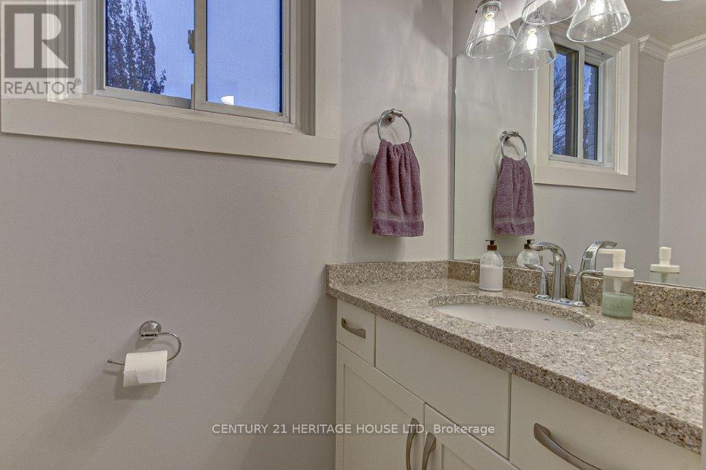 6958 Sunset Road, Central Elgin, Ontario  N5P 3S8 - Photo 10 - X12338415