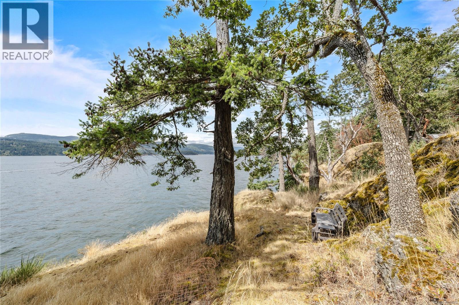 456 Scott Point Dr, Salt Spring, British Columbia  V8K 2R2 - Photo 3 - 1009470