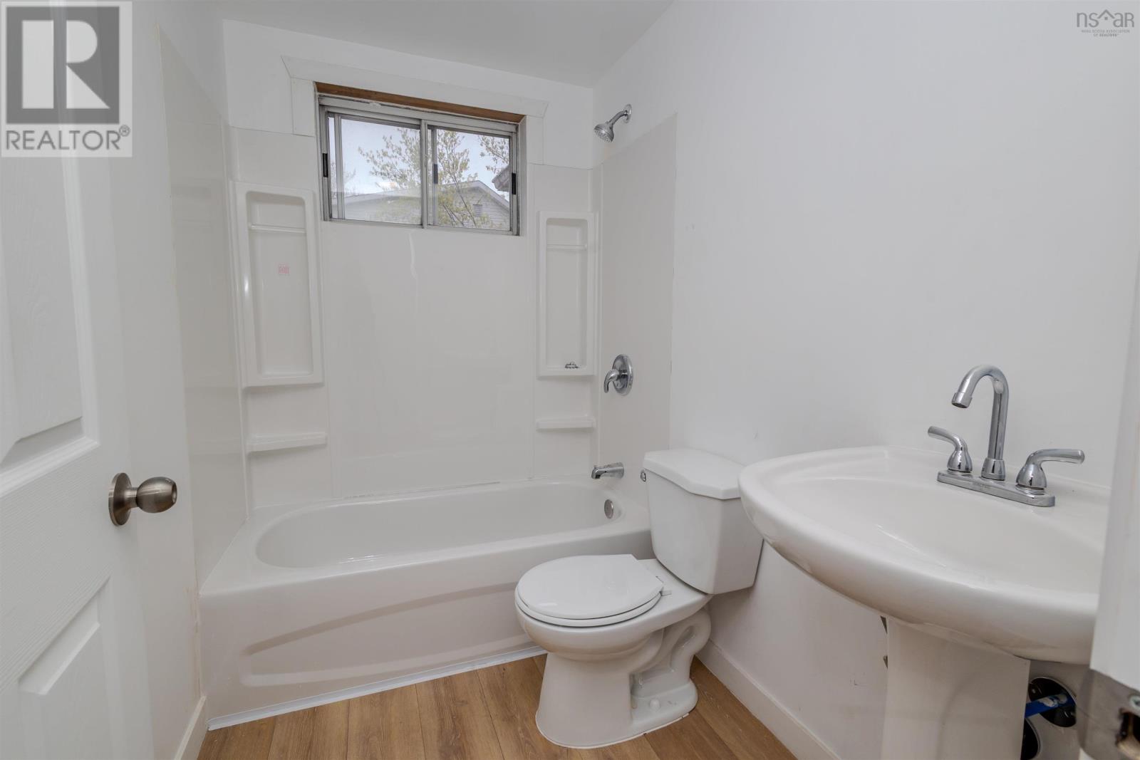 174 Brookland Street, Sydney, Nova Scotia  B1P 5B6 - Photo 12 - 202511679
