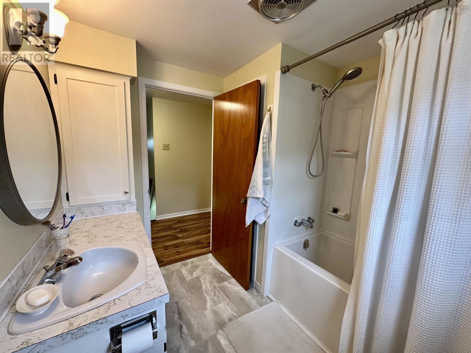 51 Rendell Drive, Little Bras D'or, Nova Scotia  B1Y 2Y7 - Photo 26 - 202517463