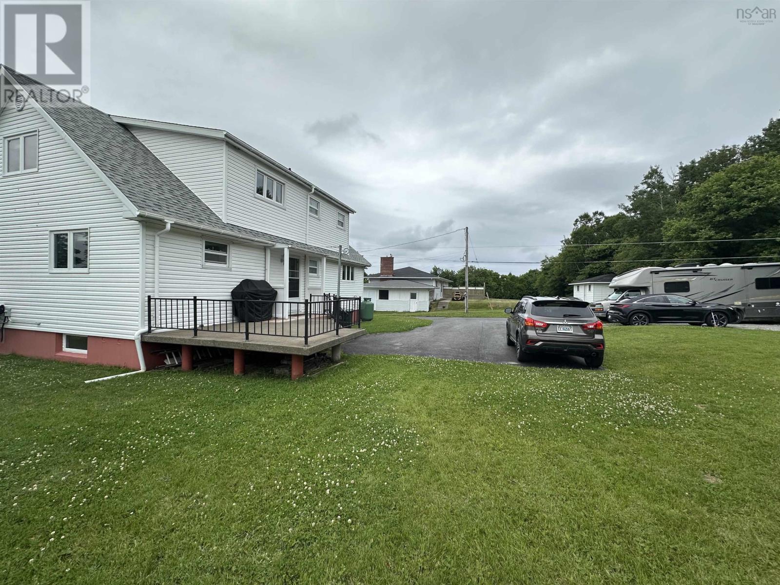 51 Rendell Drive, Little Bras D'or, Nova Scotia  B1Y 2Y7 - Photo 4 - 202517463