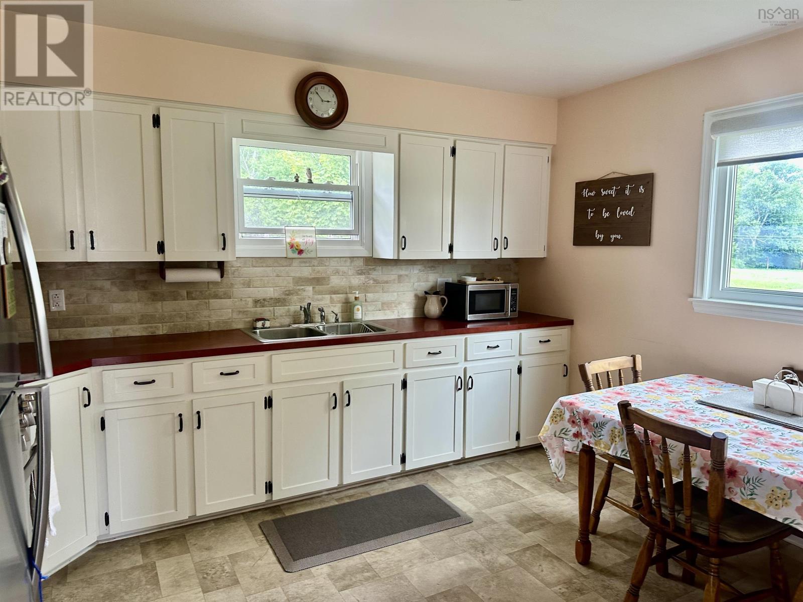 51 Rendell Drive, Little Bras D'or, Nova Scotia  B1Y 2Y7 - Photo 6 - 202517463