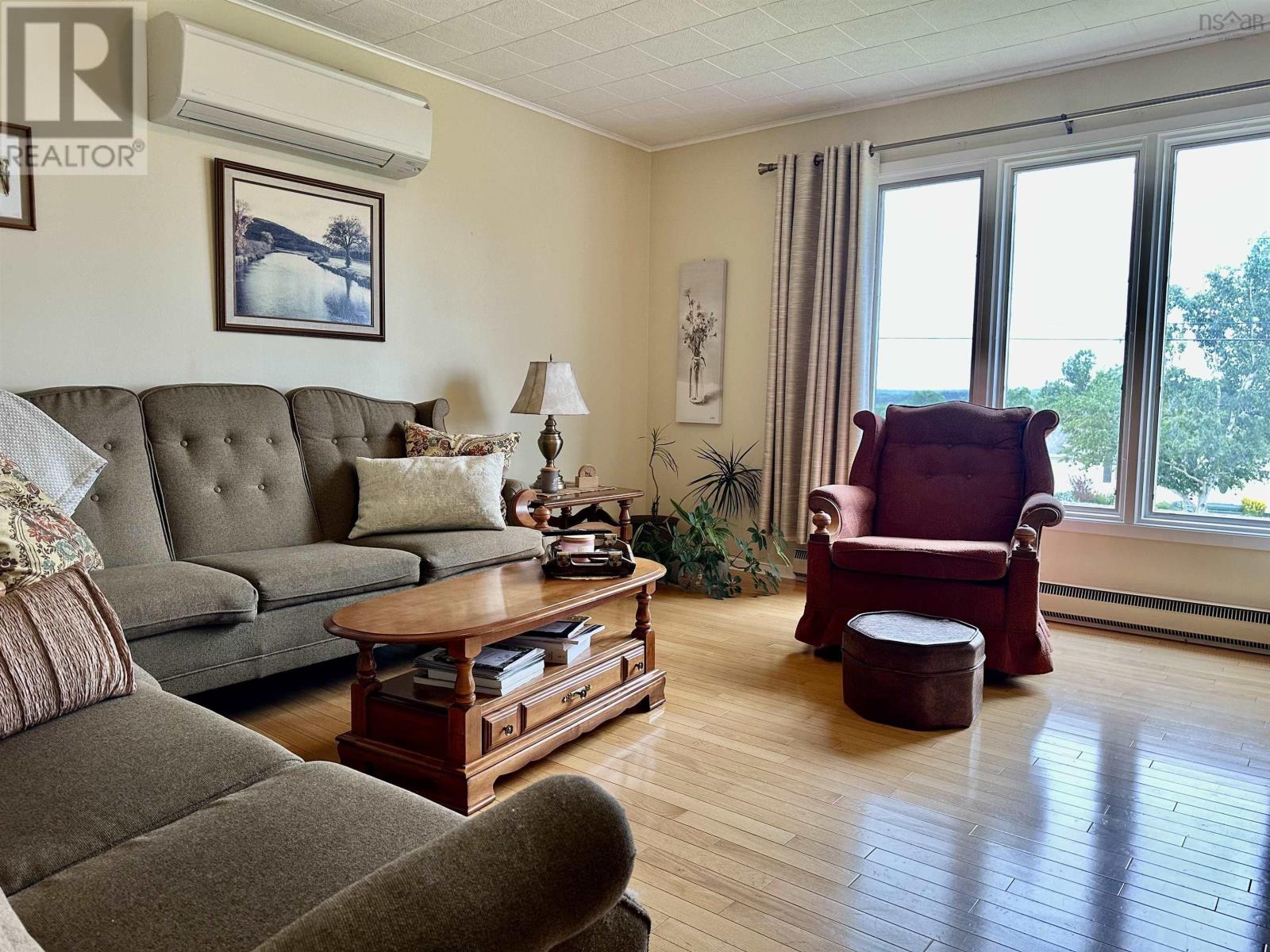 51 Rendell Drive, Little Bras D'or, Nova Scotia  B1Y 2Y7 - Photo 8 - 202517463