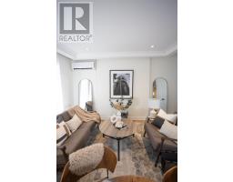 UNIT 4 - 50 CASTLETON AVENUE, Toronto, Ontario