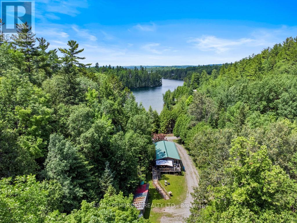 194 Klondike Road, Bonnechere Valley, Ontario  K0J 1T0 - Photo 15 - X12338421