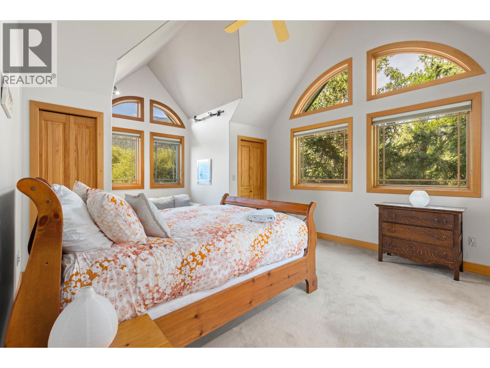 1360 Collins Road, Pemberton, British Columbia  V0N 2L0 - Photo 16 - R3036008