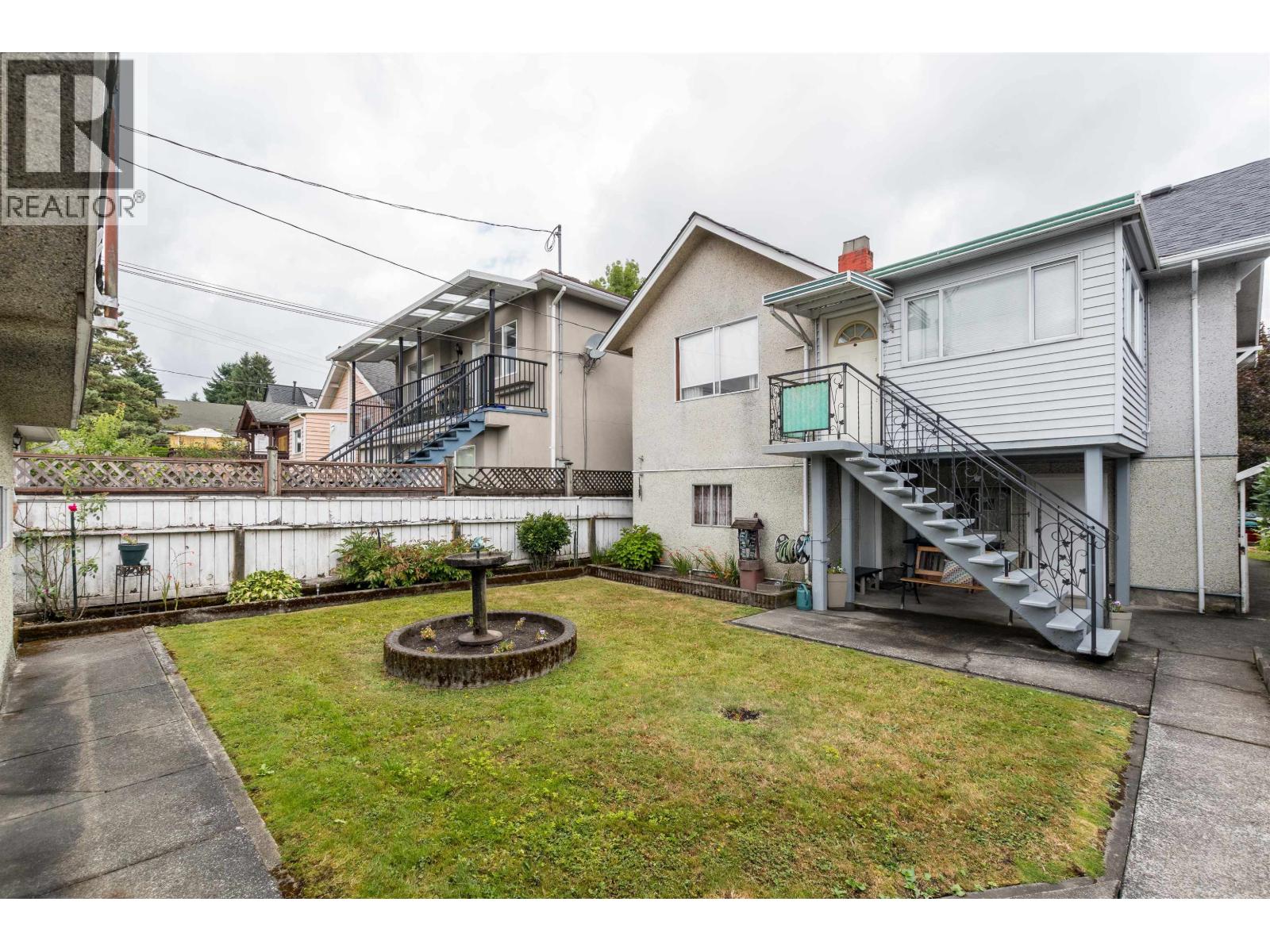 2236 Kitchener Street, Vancouver, British Columbia  V5L 2X2 - Photo 6 - R3036069