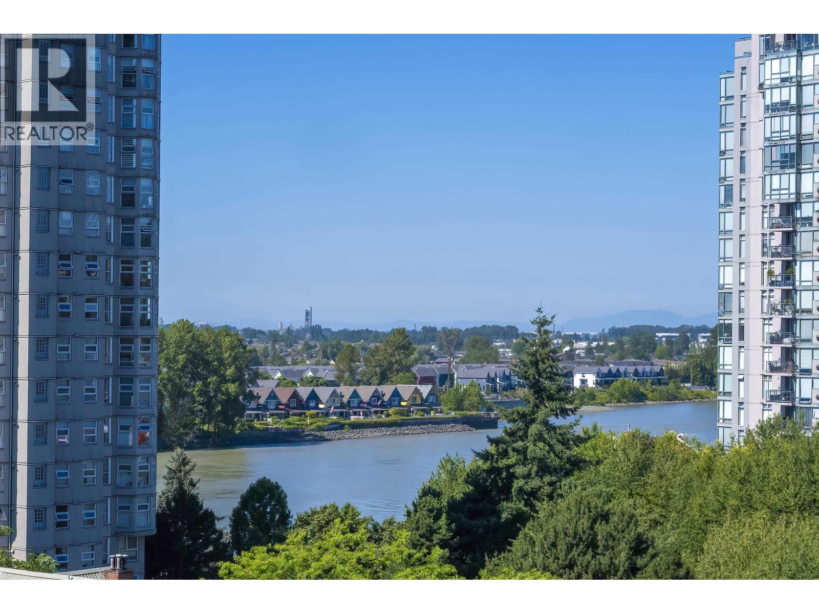 1002 1235 Quayside Drive, New Westminster, British Columbia  V3M 6J5 - Photo 8 - R3028216