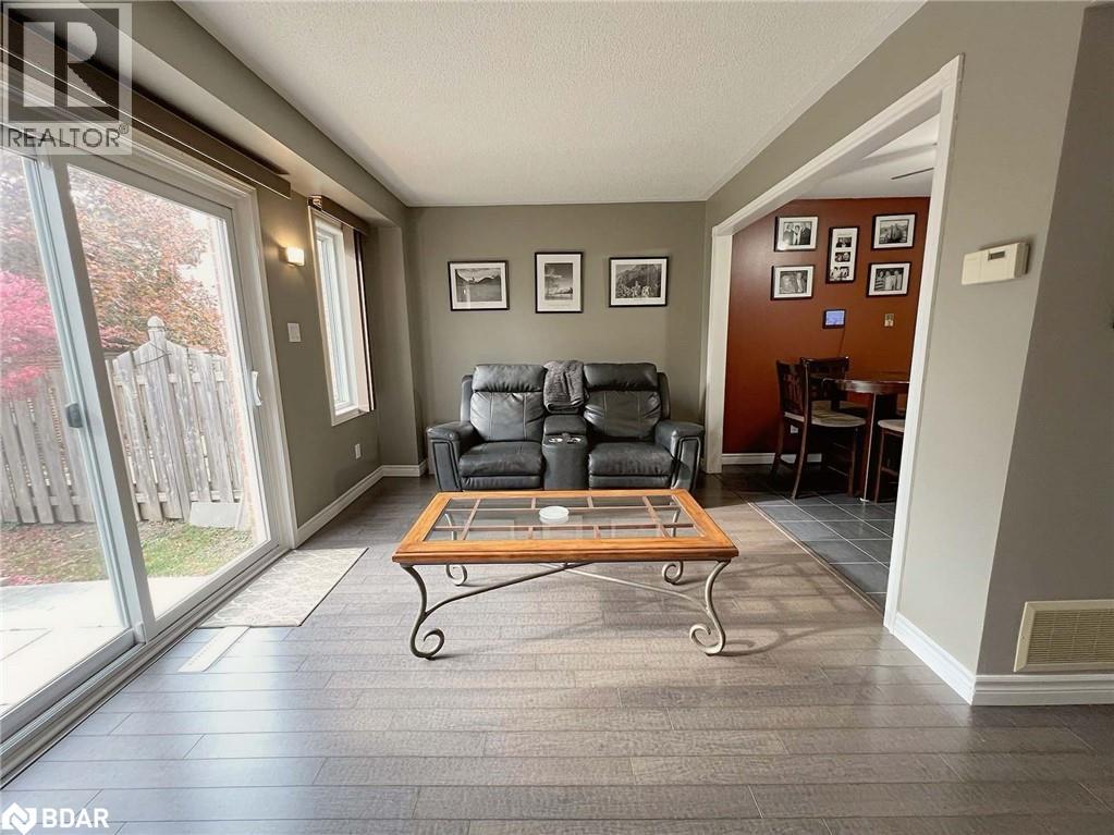 1 Potter Crescent, Tottenham, Ontario  L0G 1W0 - Photo 13 - 40759513