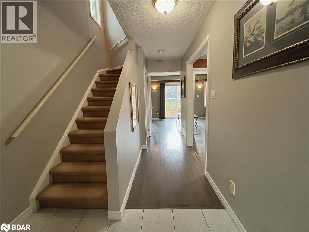 1 Potter Crescent, Tottenham, Ontario  L0G 1W0 - Photo 3 - 40759513