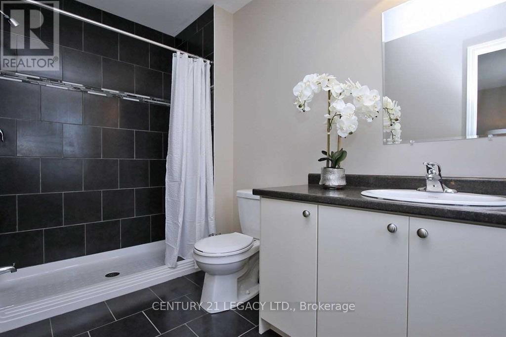 88 - 21 Diana Avenue, Brantford, Ontario  N3T 0G7 - Photo 14 - X12338440