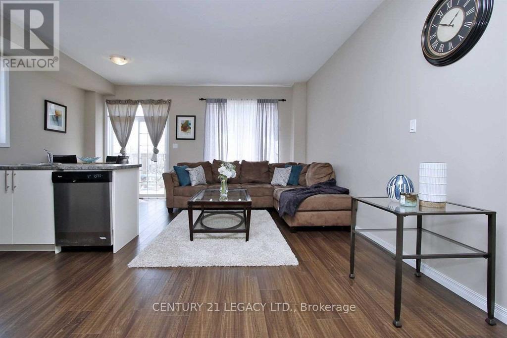 88 - 21 Diana Avenue, Brantford, Ontario  N3T 0G7 - Photo 4 - X12338440