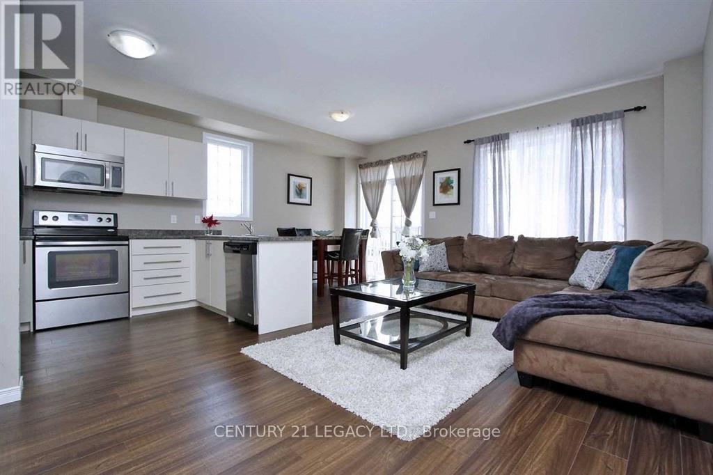 88 - 21 Diana Avenue, Brantford, Ontario  N3T 0G7 - Photo 6 - X12338440