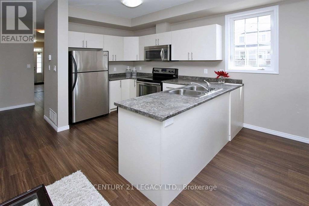 88 - 21 Diana Avenue, Brantford, Ontario  N3T 0G7 - Photo 8 - X12338440