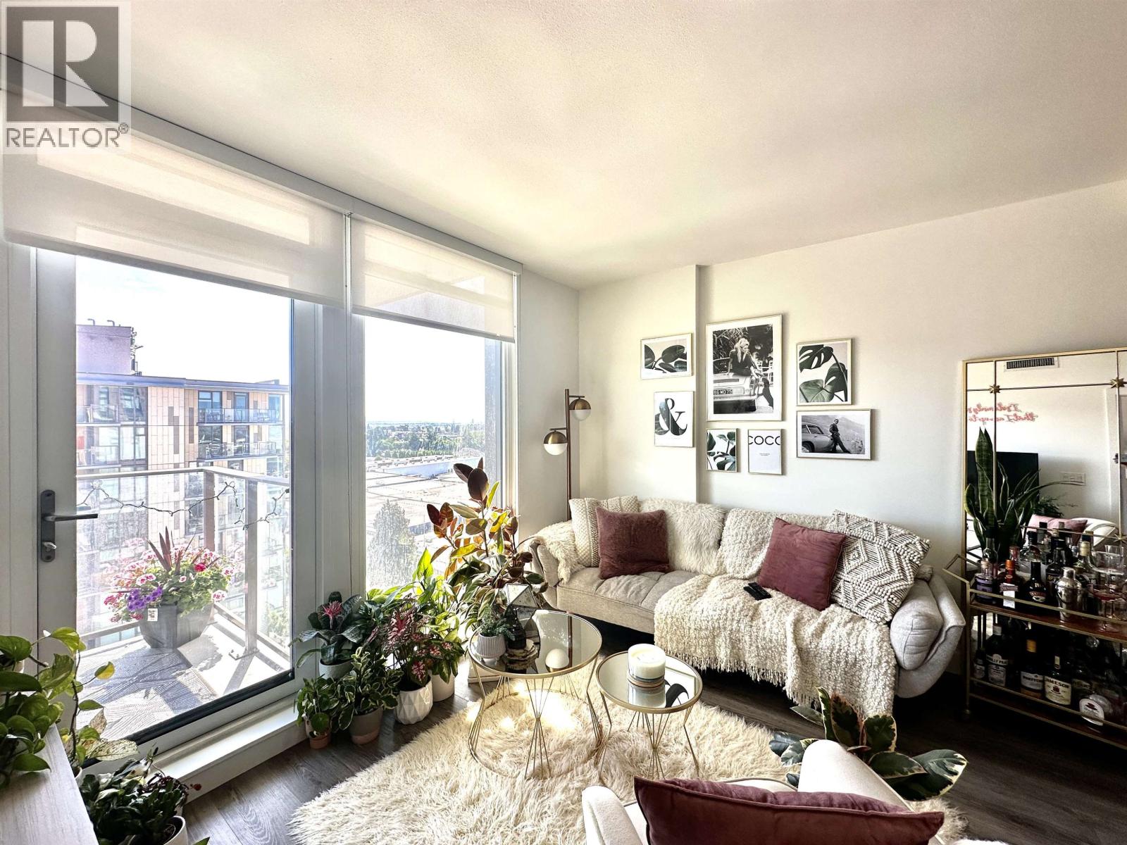 1308 8188 Fraser Street, Vancouver, British Columbia  V5X 0J8 - Photo 4 - R3035726