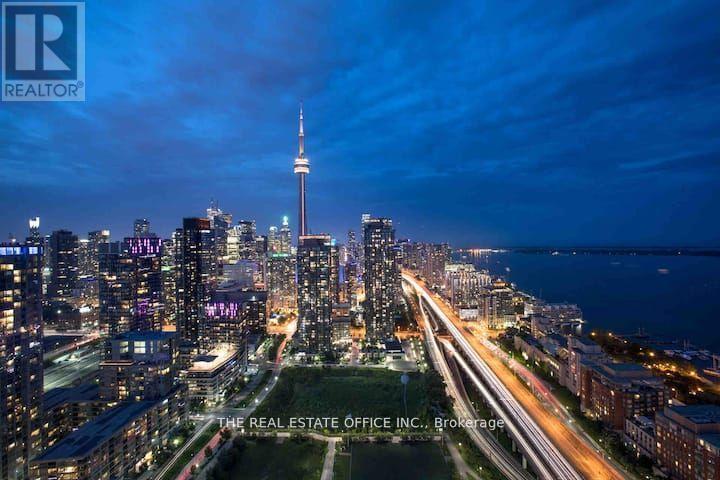 4001 - 21 ICEBOAT TERRACE, Toronto, Ontario