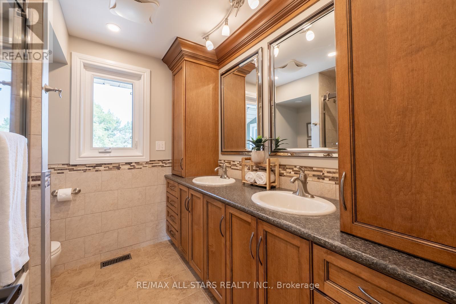 4780 Westney Road, Pickering, Ontario  L1Y 1A2 - Photo 35 - E12338466