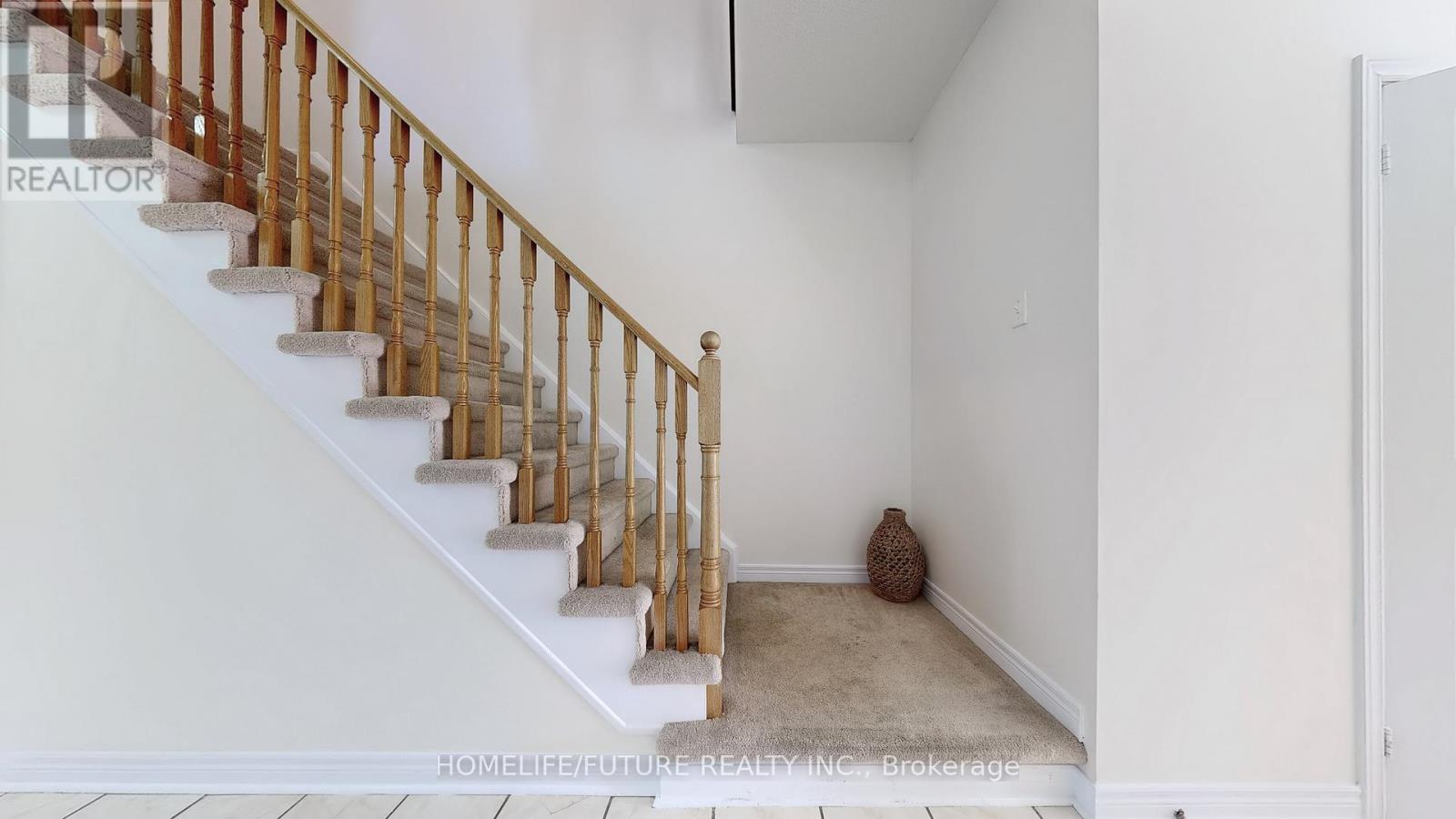 46 Jack Monkman Crescent, Markham, Ontario  L3S 0A3 - Photo 13 - N12338461