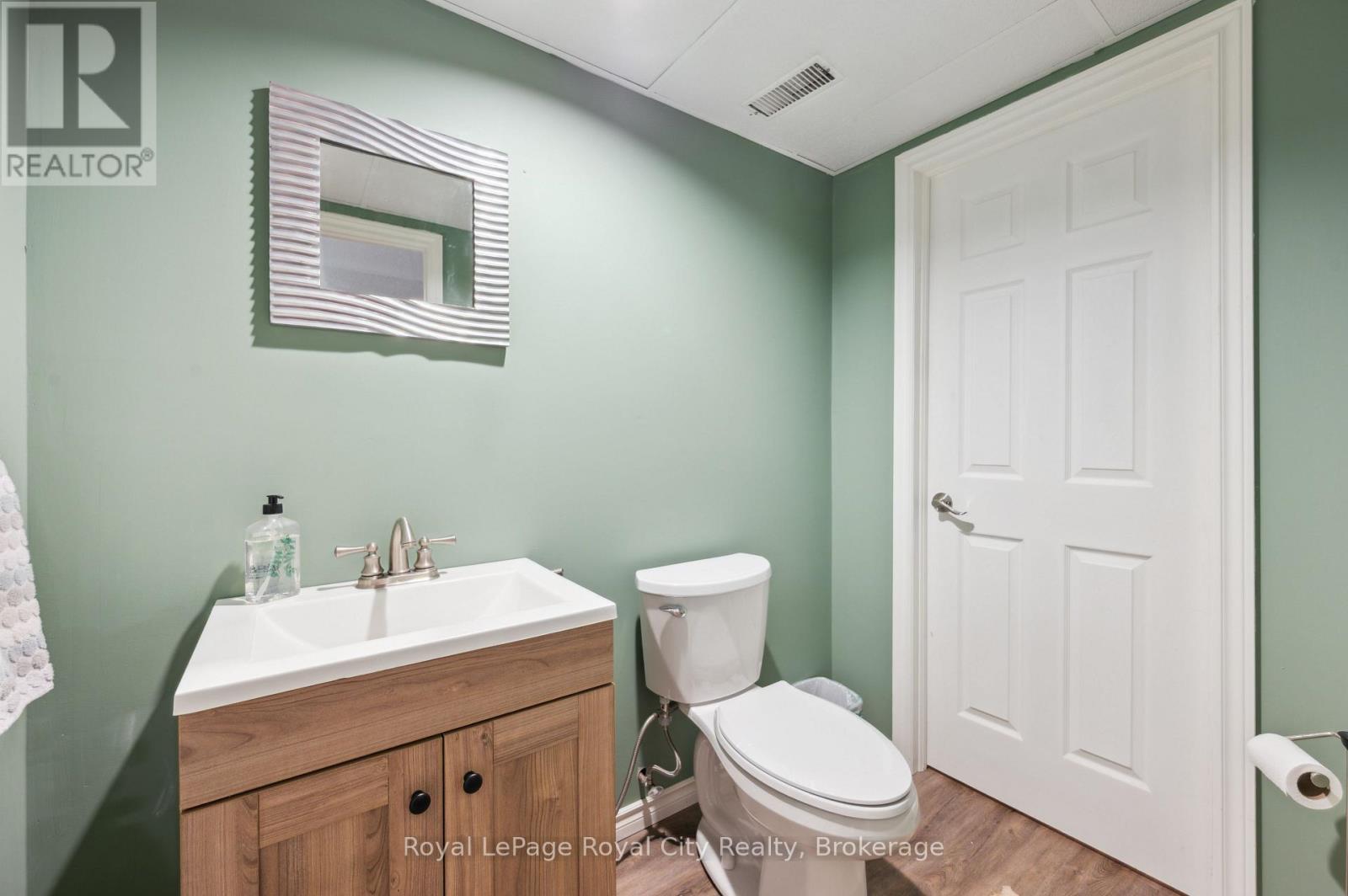 21 Marilyn Drive, Guelph, Ontario  N1H 1G9 - Photo 30 - X12338498