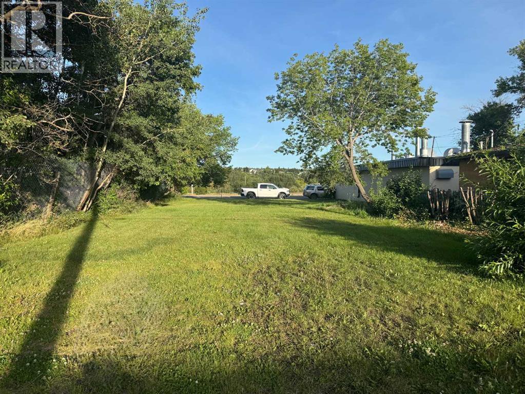 4704 50 Street, Ponoka, Alberta  T4J 1J3 - Photo 3 - A2247826