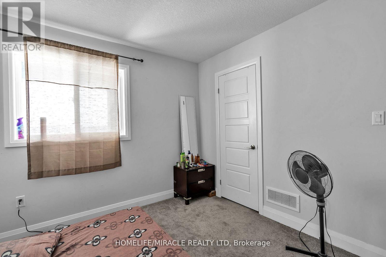 121 Marconi Court, London East, Ontario  N5V 0C9 - Photo 18 - X12338494